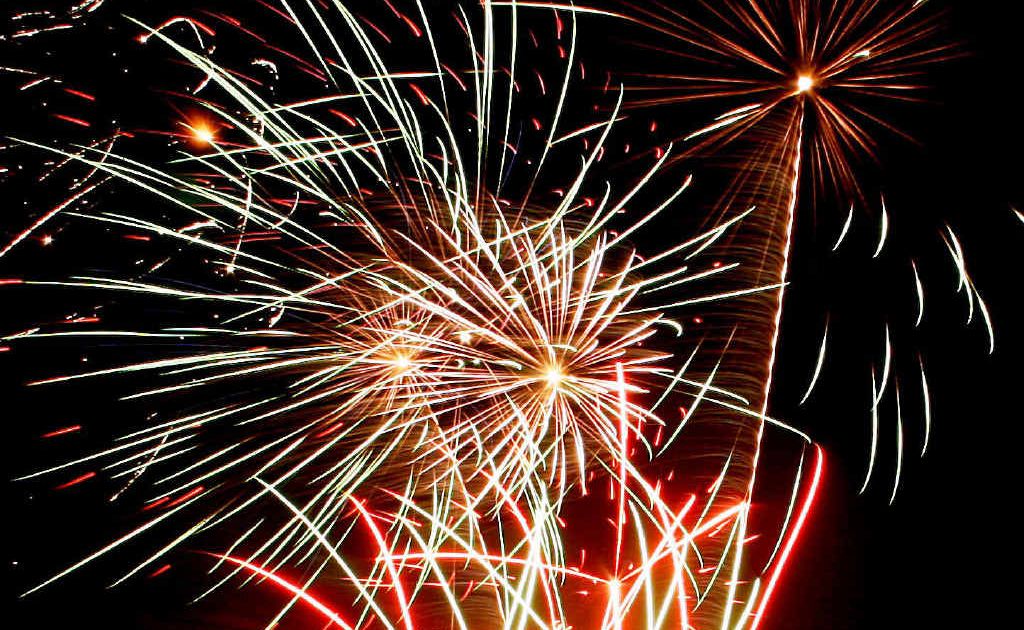 Inexperienced handlers and commercial-grade fireworks are a lethal mix according to a Coast fireworks expert. Inexperienced handlers and commercial-grade fireworks are a lethal mix according to a Coast fireworks expert.